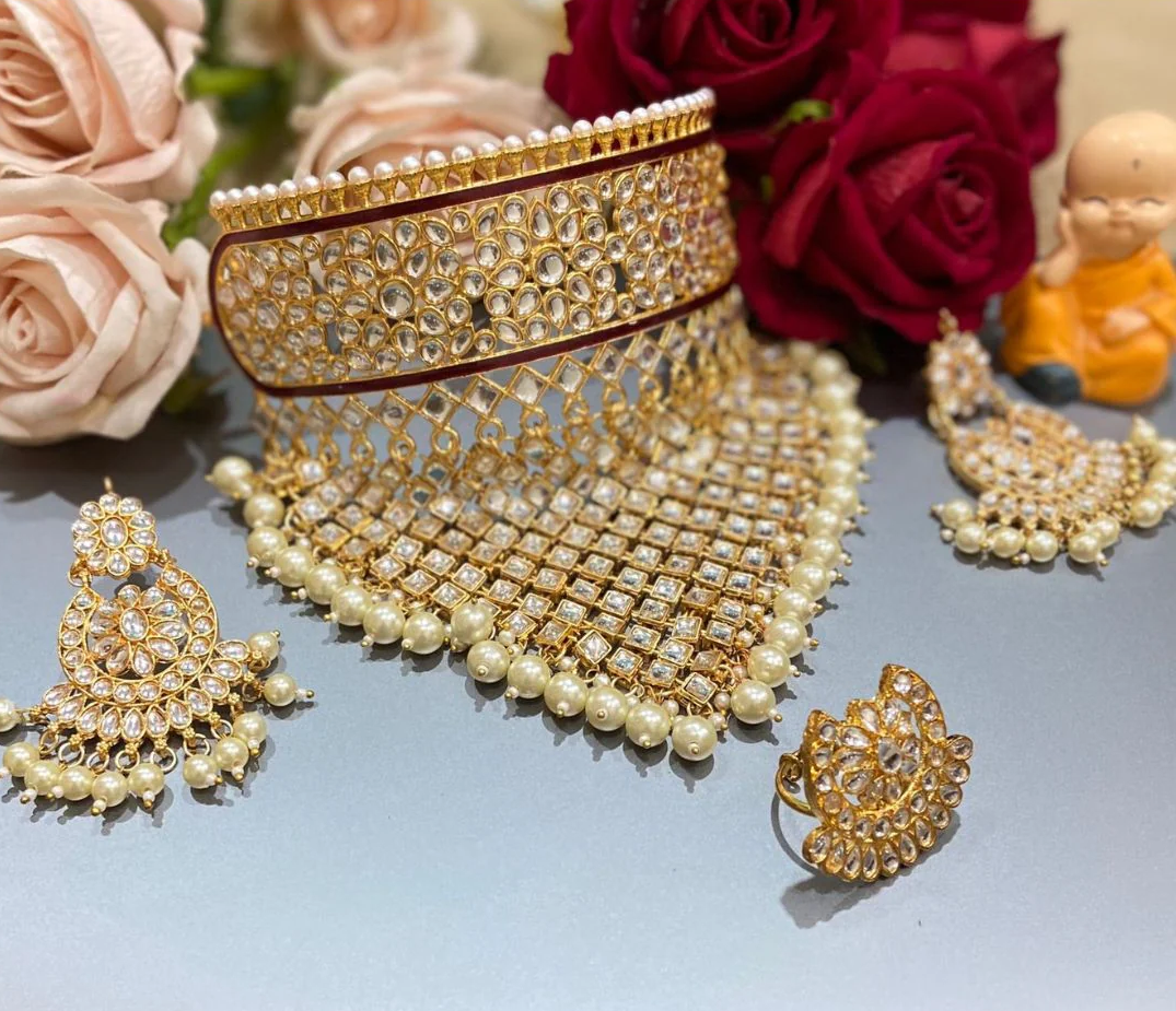 Kundan Aad Set